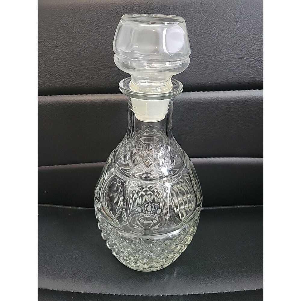 Barware Decanter Cut Glass W/Etched Designs Grapes & Crown W/stopper Top 10"
